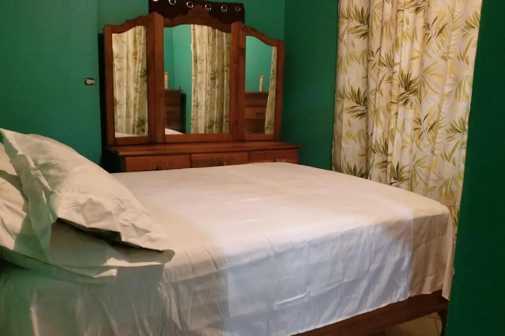 Apartment Queste Ochi Town House Ocho Rios Jamaica