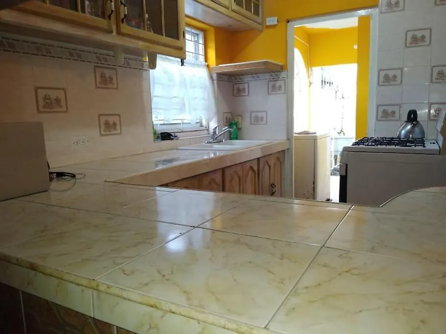 Apartment Queste Ochi Town House Ocho Rios Jamaica